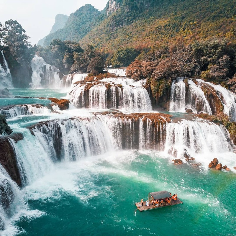 Ban Gioc and Detian falls view from above