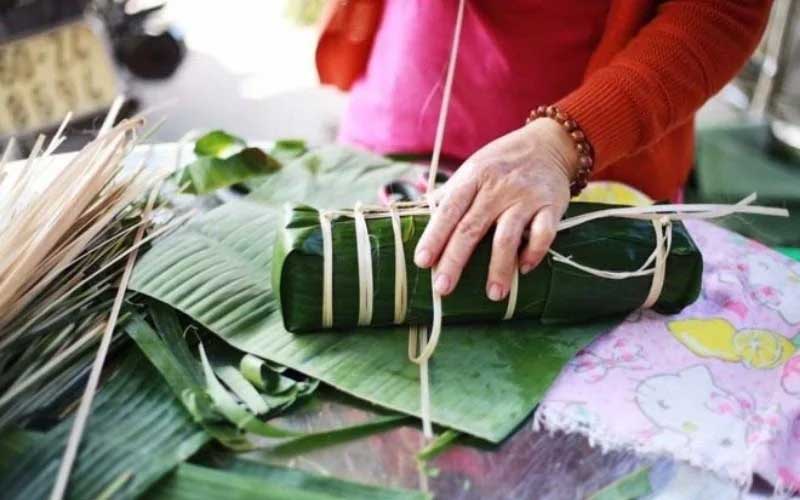 banh tet tie