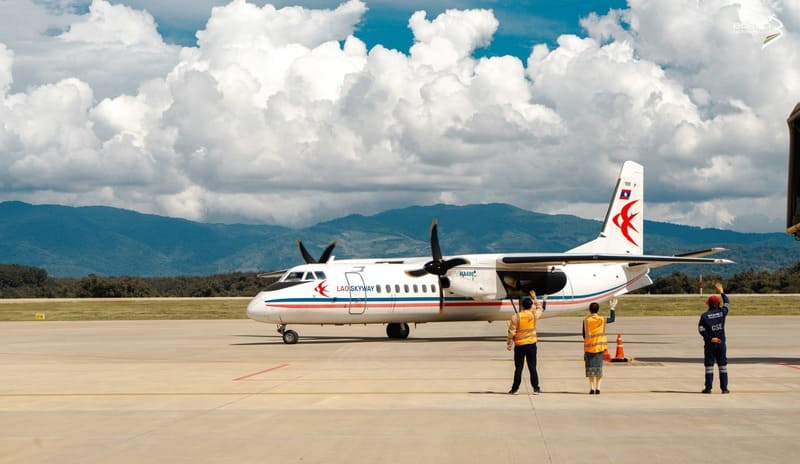 bokeo laos vuelos desde vientiane