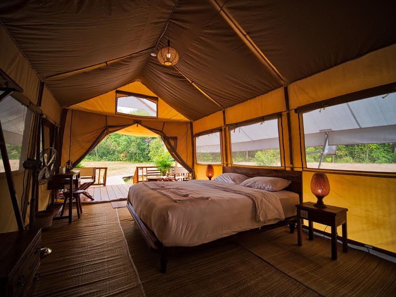 No wifi, no air conditioning, no urban noise – Cardamom Tented Camp offers a total disconnection experience