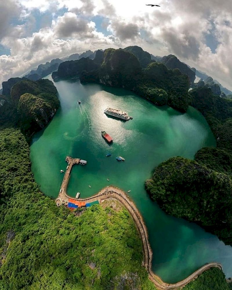 cat ba pueblo de viet hai