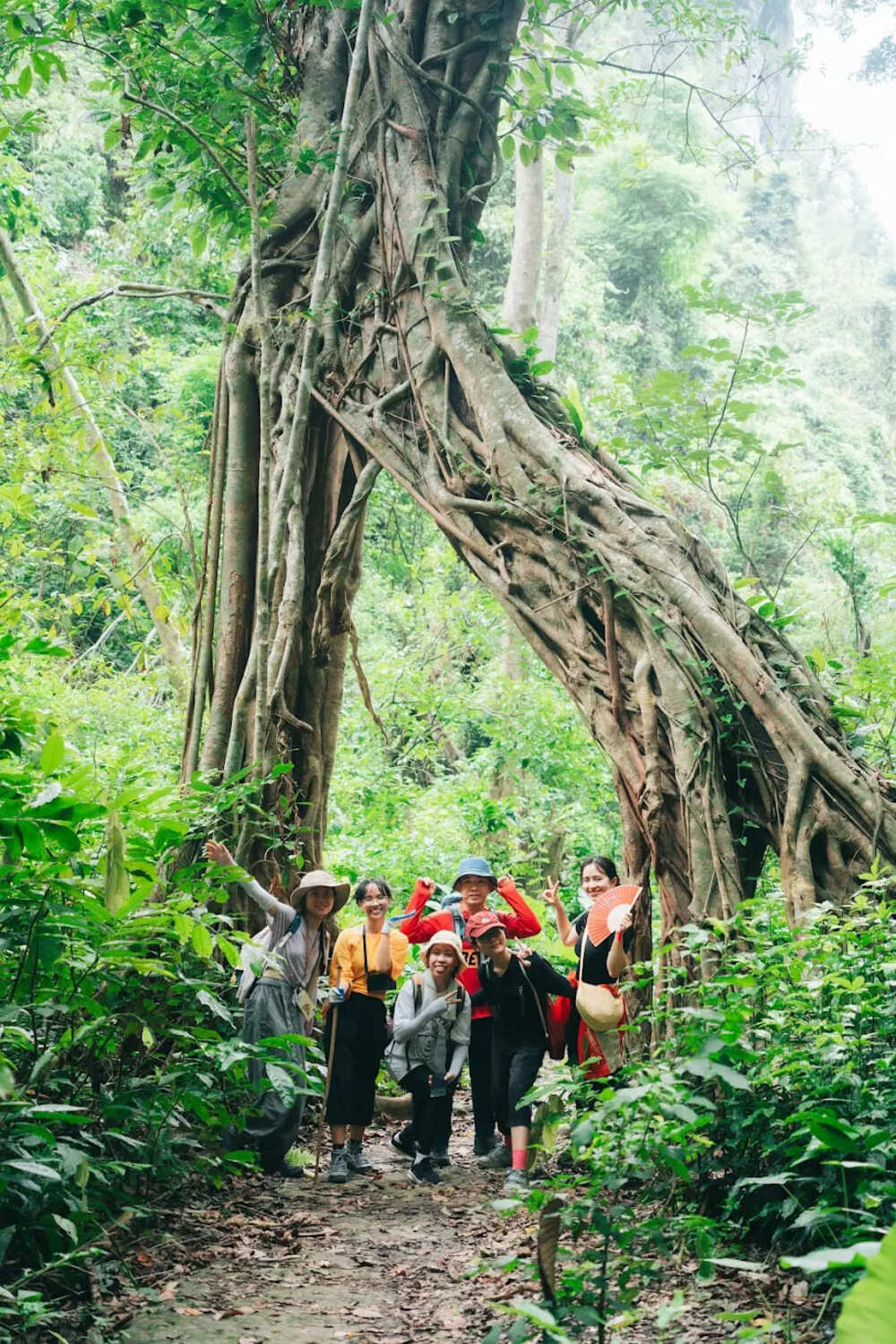 your trip would be much easier with a guide