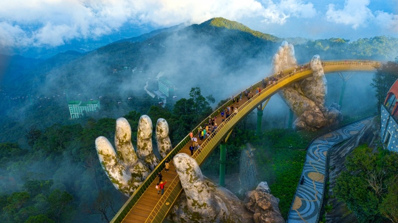 Golden Bridge, a new wonder emerging in Da Nang