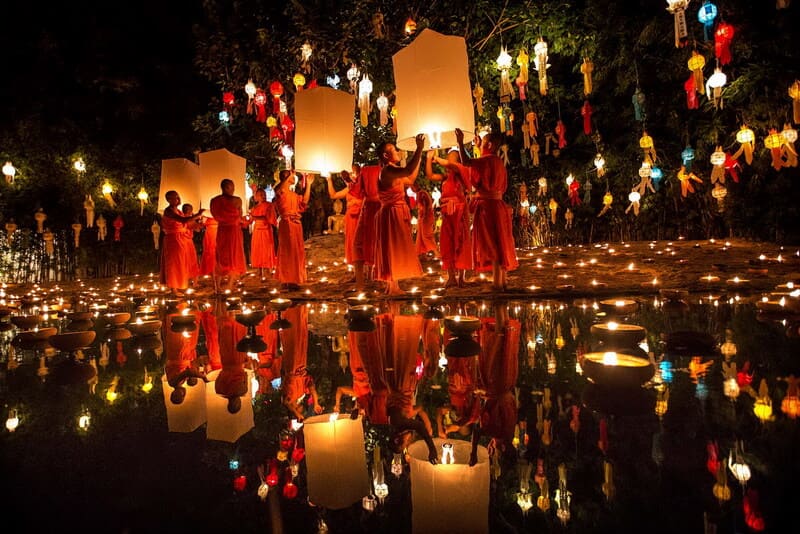 Every year, thousands of people from around the world travel to Chiang Mai to witness the renowned Yee Peng and Loy Krathong festivals