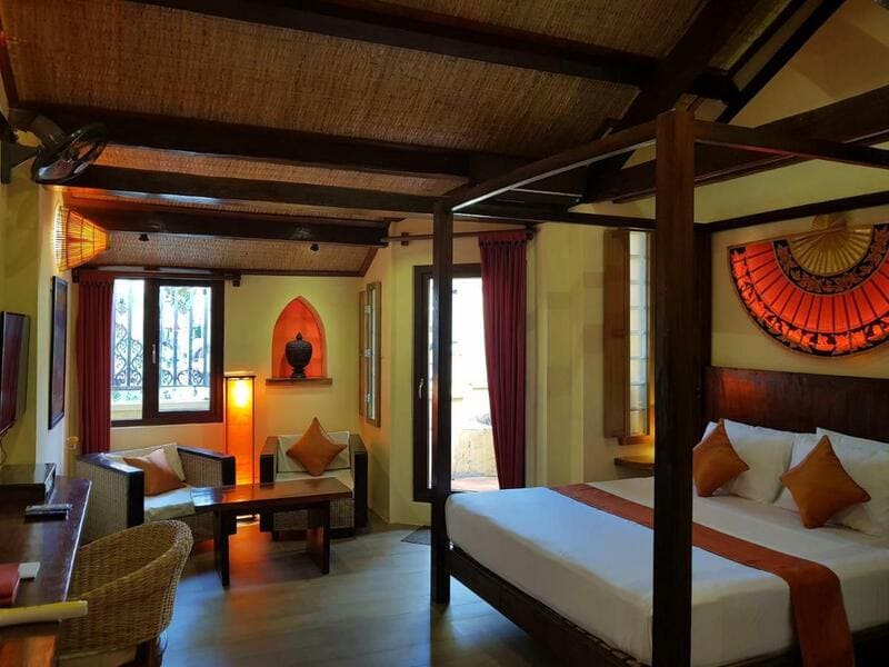 Hotel in Kampot
