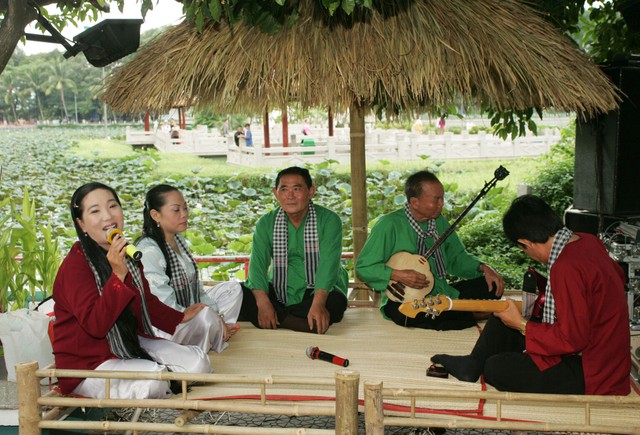 musica tradicional en delta del mekong