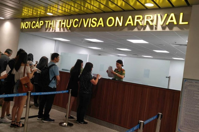 Tourists queuing up for visa on arrival at Noi Bai Airport, Hanoi