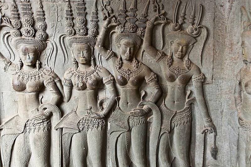escultura de danza apsara