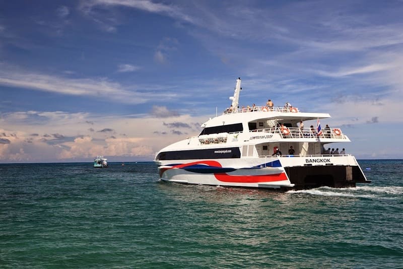 ferry in koh phangan