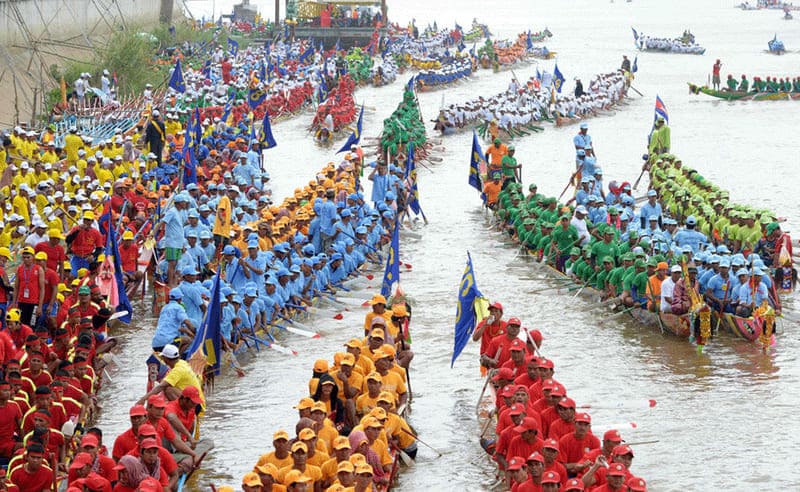 festival de agua bon om touk