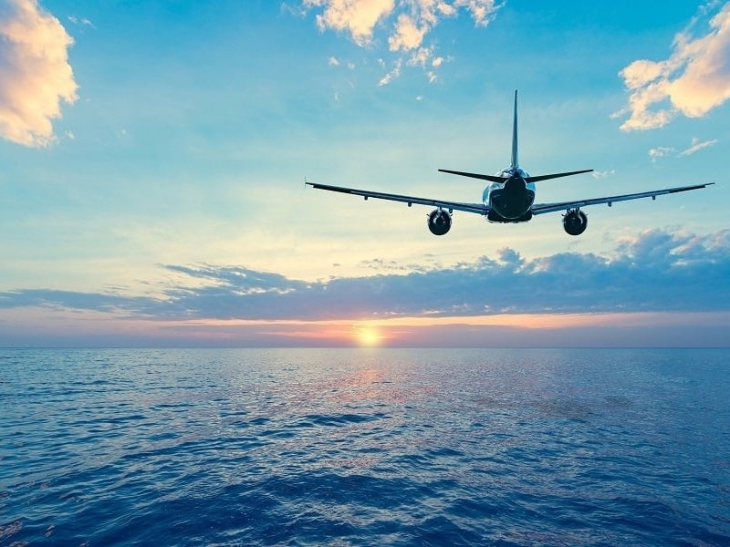 Comparing nonstop and connecting flights to Vietnam