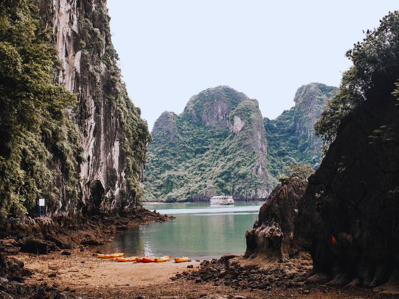 bahia de halong