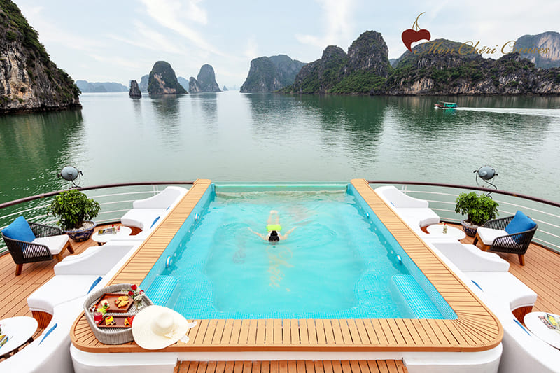 Mon Chéri Cruises ranks among the most luxurious cruises in HaLong Bay