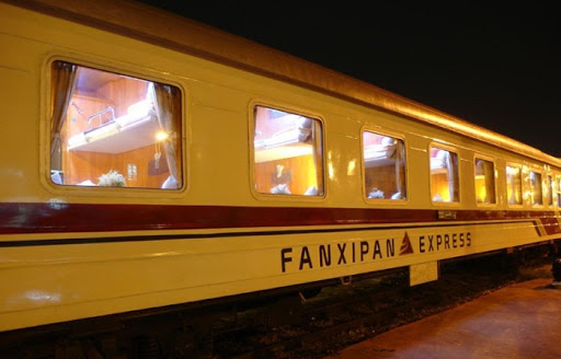 tren de hanoi a lao cai