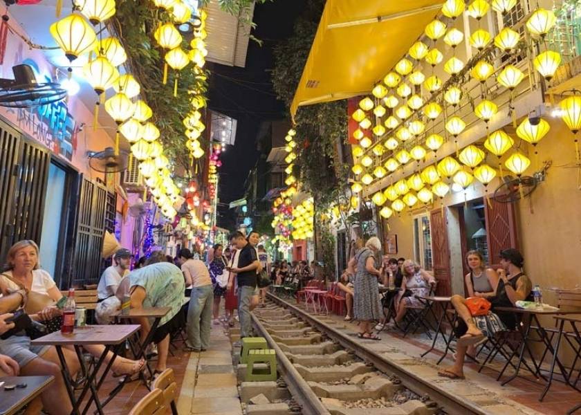 Railway Street Coffee Shops