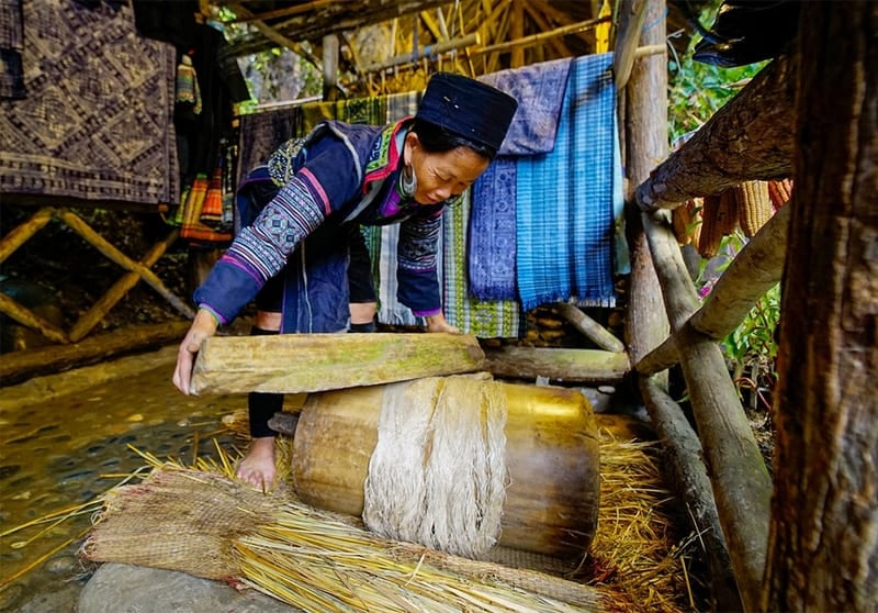 The manufacture of linen among the H'mong made it possible to produce unique linen fabrics.