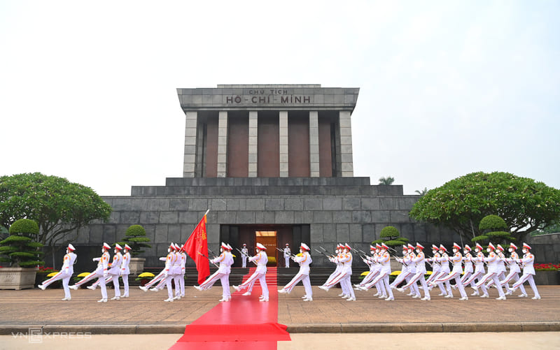 Ho Chi Minh Mausoleum