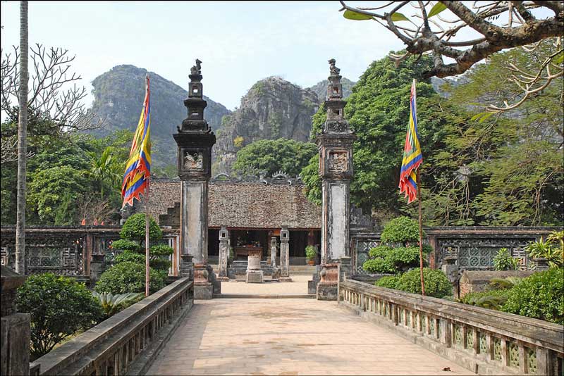 The Dinh Tien Hoang Temple in the Citadel