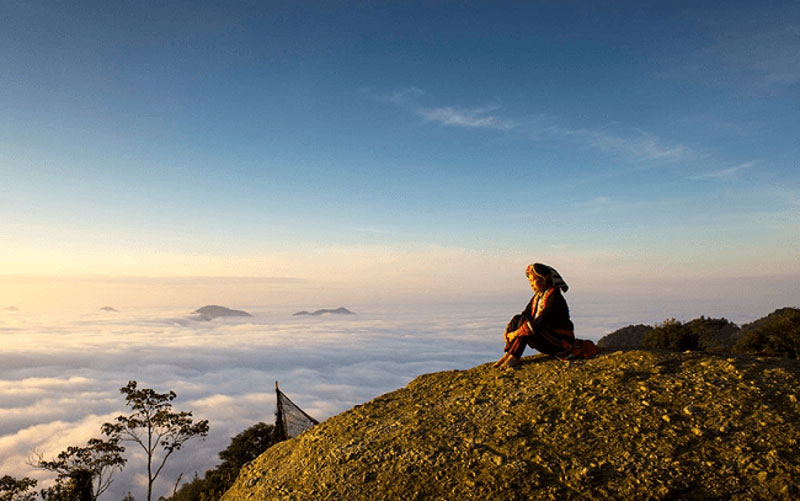 cima de montaña en hoang su phi