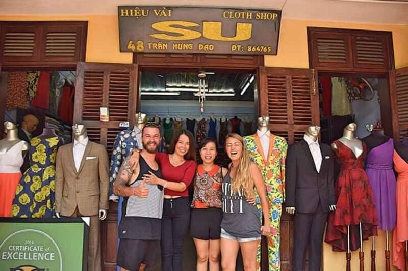 Satisfied customers in Hoi An