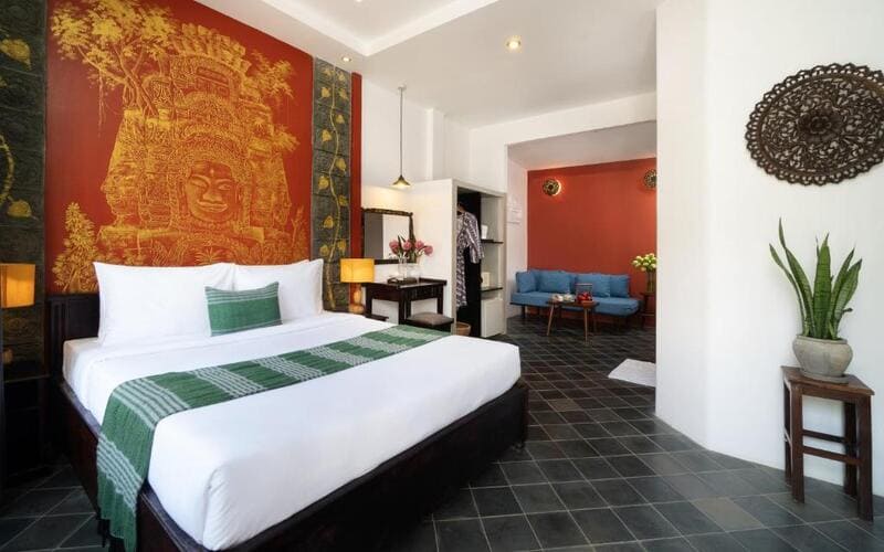 habitacion de the urban hotel en siem reap