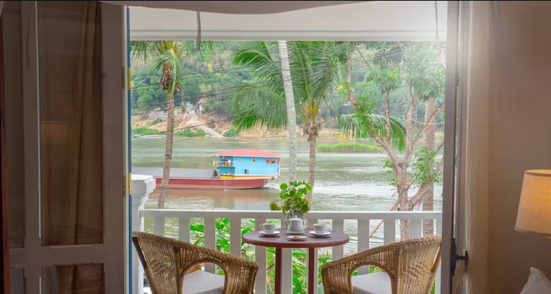 hoteles luang prabang - vista al rio mekong