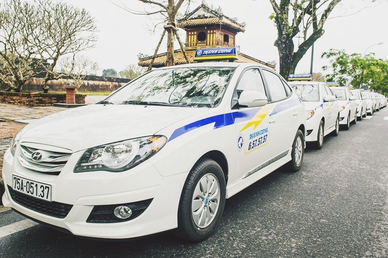 hue a hoi an en taxi