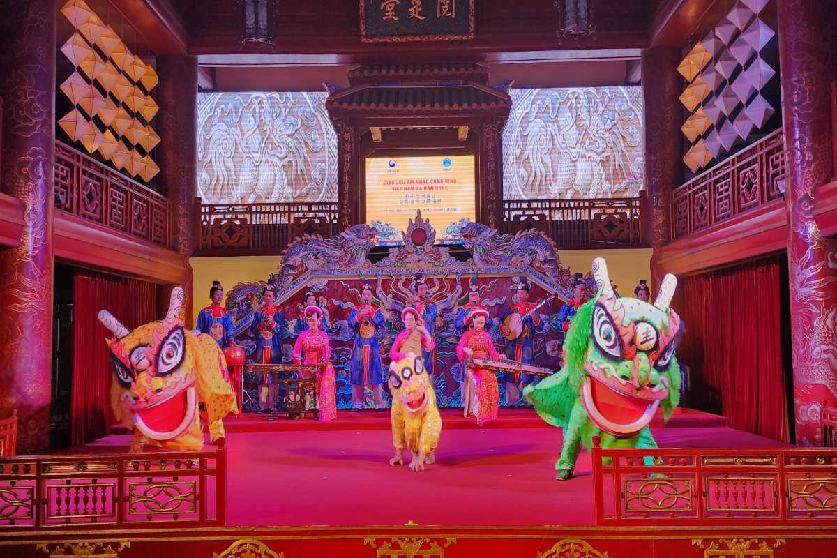 Lion Dance of Hue Royal Court