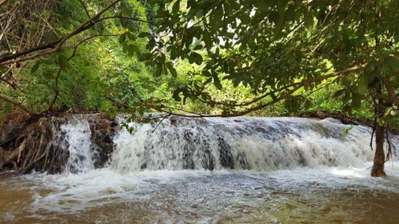 Cha Ong Waterfall 