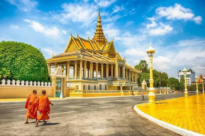 Sacred temples in Phnom Penh