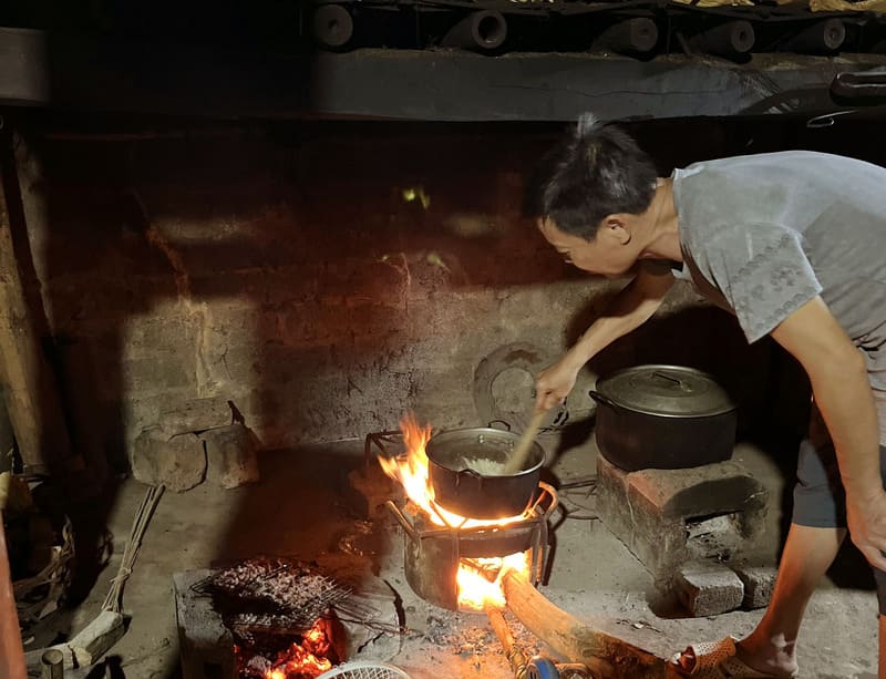 The wooden kitchen