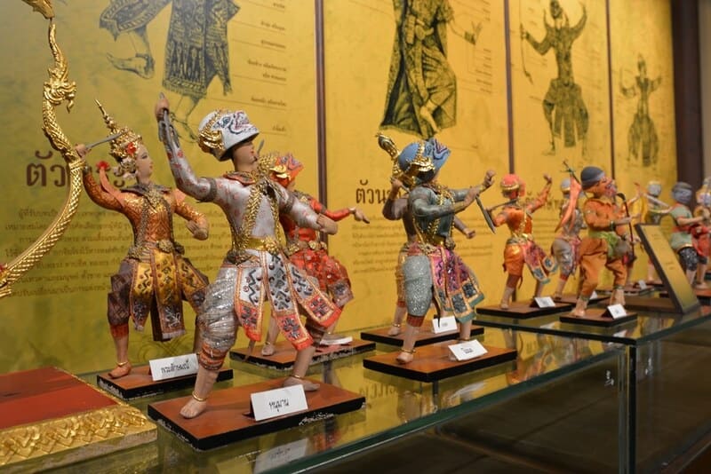 This museum allows visitors to experience the richness of Thai culture