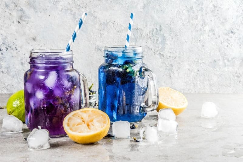 Nam Dok Anchan (Lime Butterfly Pea Tea)