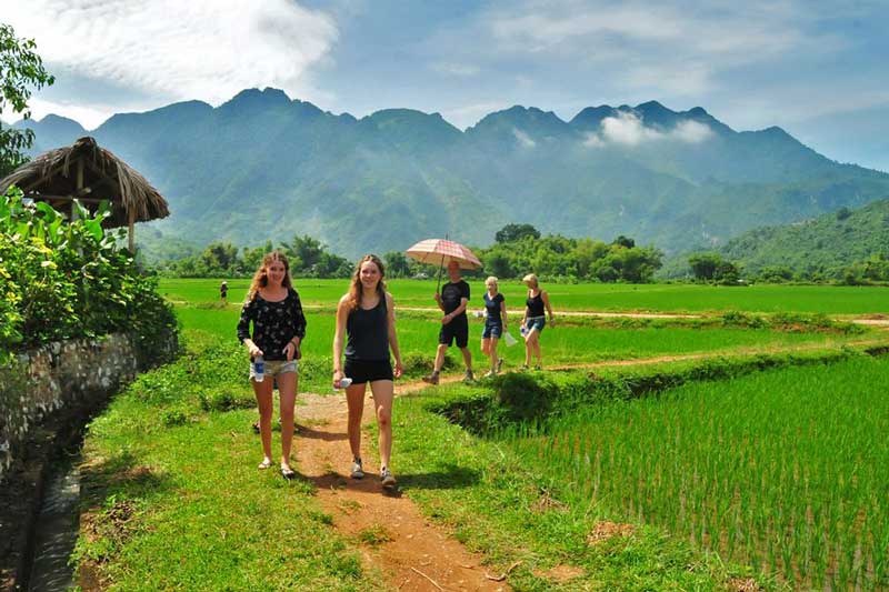 walk in mai chau