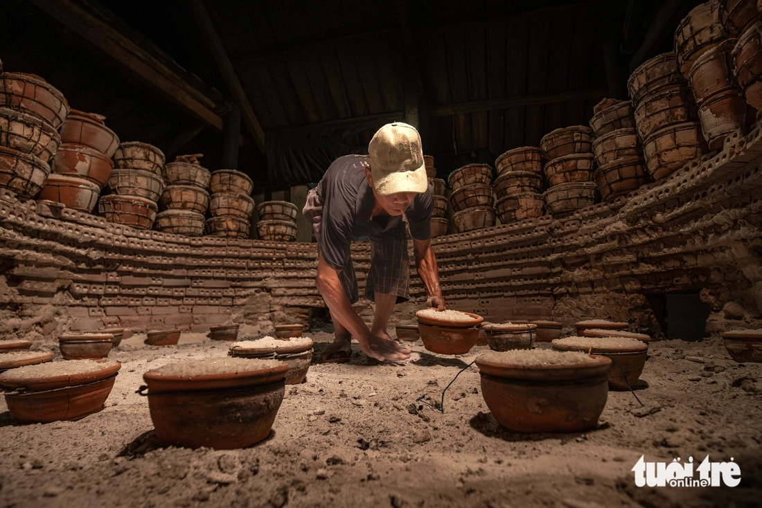 pueblo de sal de Tuyet Diem – gente local