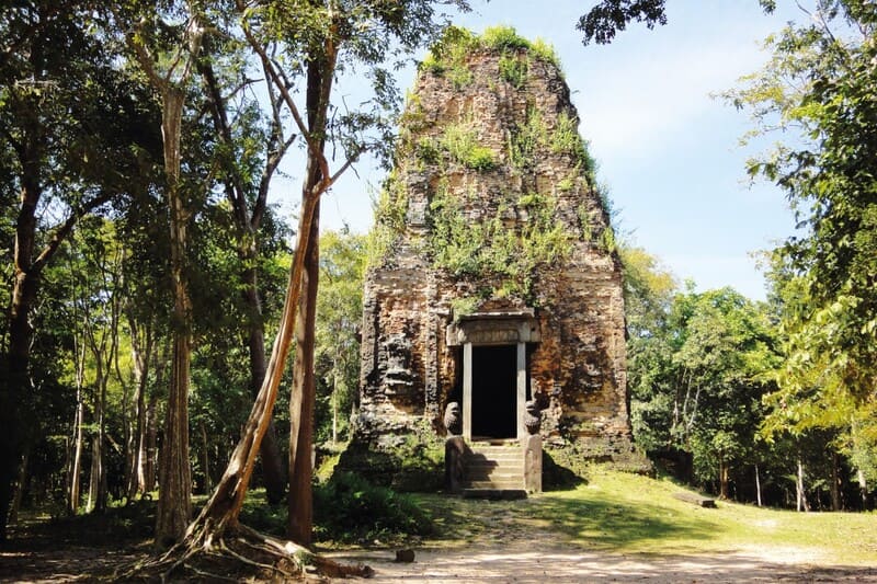 kampong cham templo wat nokor bachey