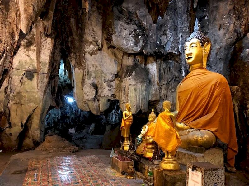 templo que ver en kanchanaburi