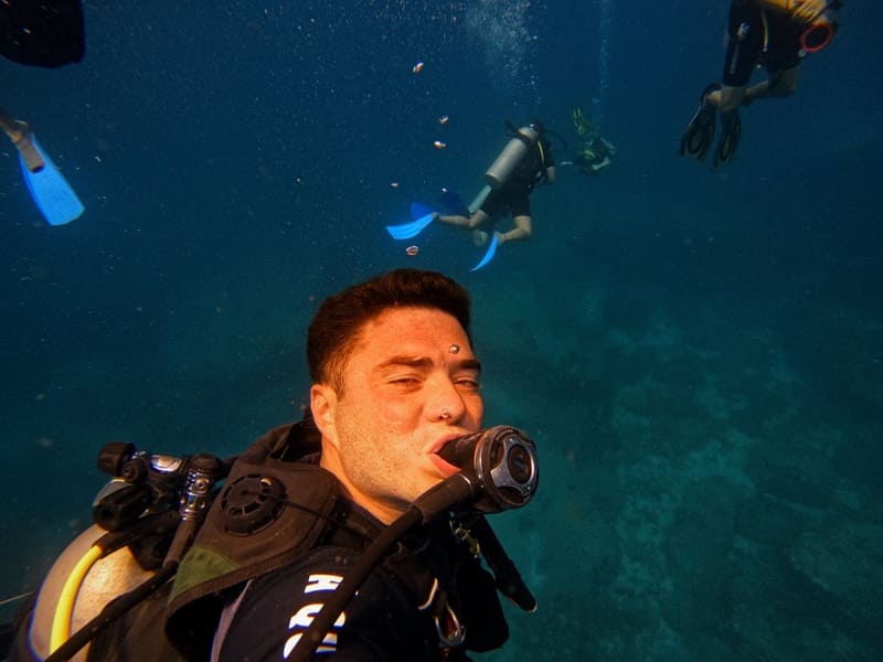 diving in koh koun