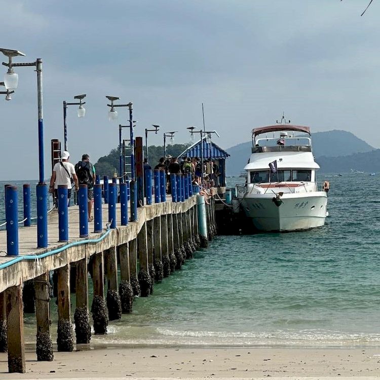 koh rong o koh rong samloem - traslado en ferry