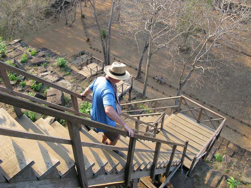 koh ker staircase