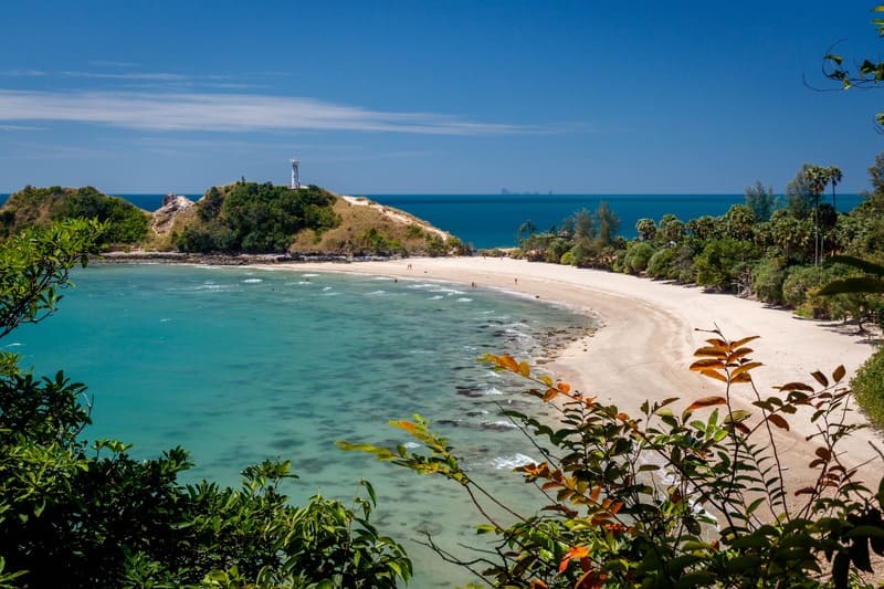 The most beautiful part of Koh Lanta is to the south