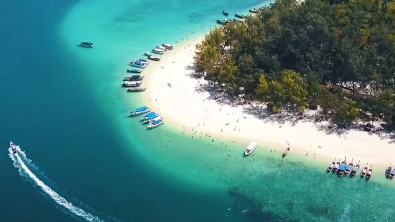 Aerial view of the picturesque islands of Koh Phi Phi