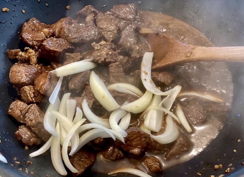 lok lak - cocinar