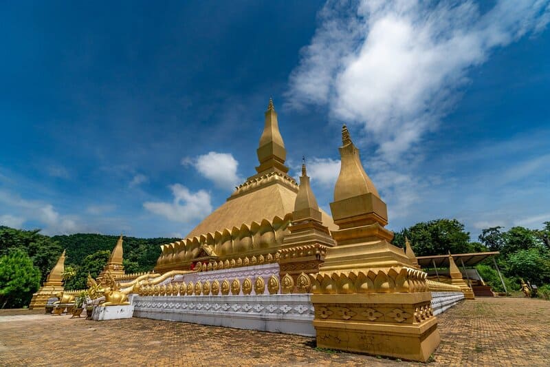 estupa en luang namtha