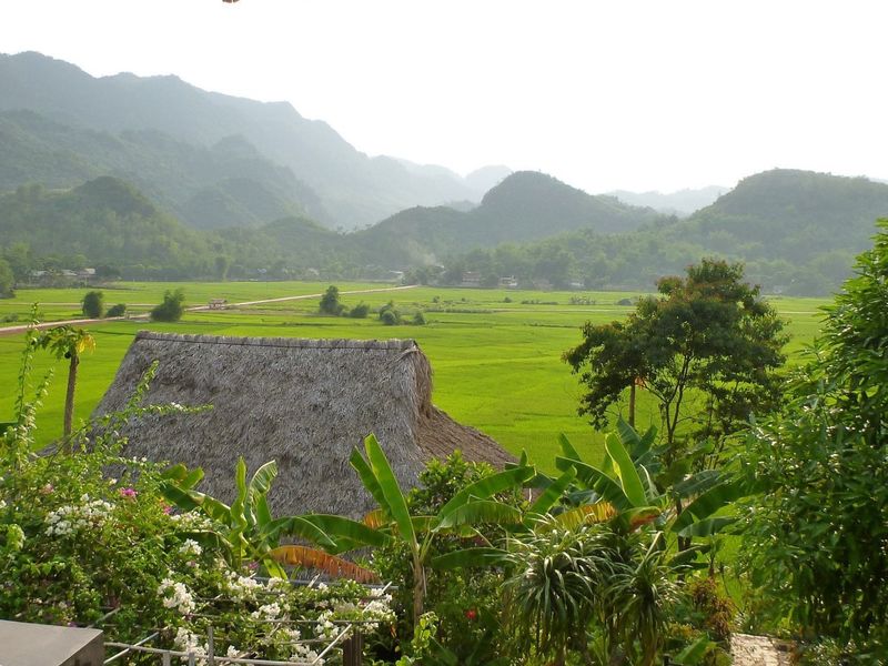 mai chau - ban lac