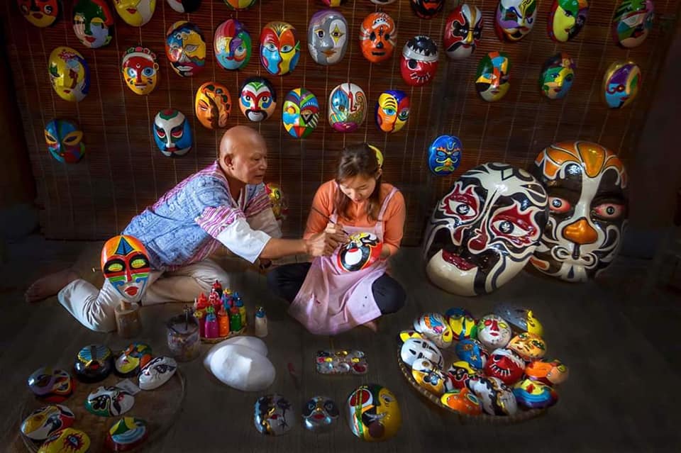 Create your own traditional mask in Hoi An: an unforgettable artistic experience