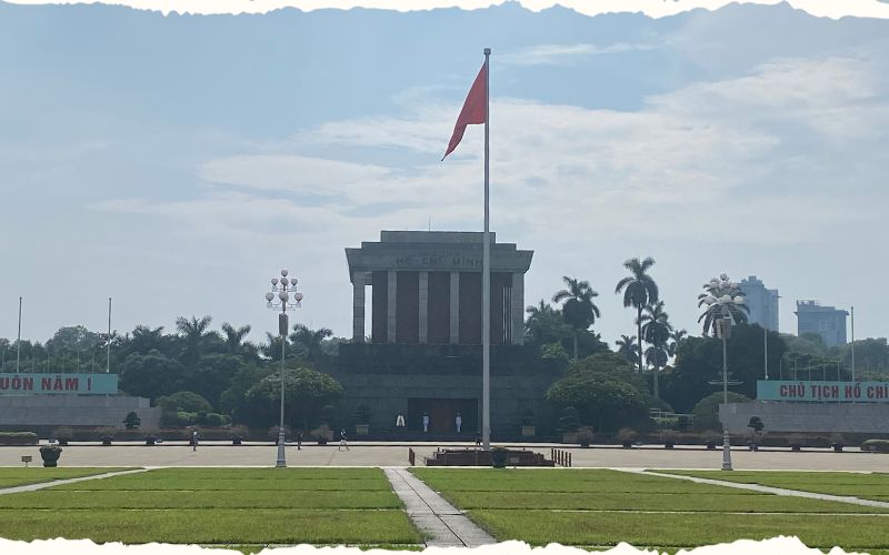 mausoleo ho chi minh