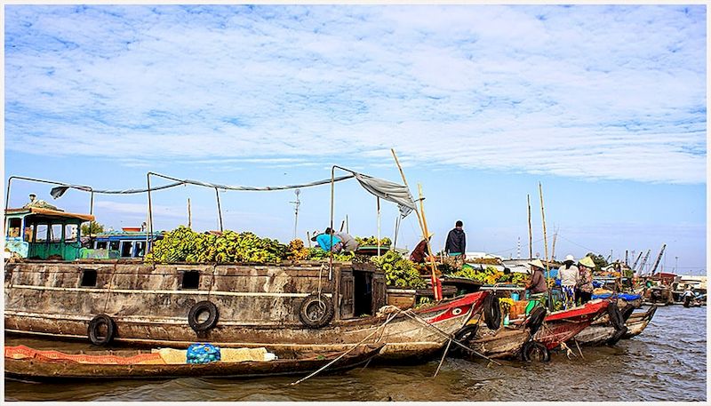 mercado flotante long xuyen