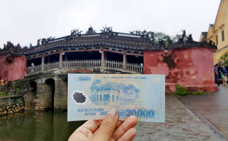 moneda vietnam