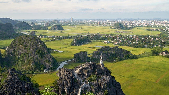 Mua Cave view point